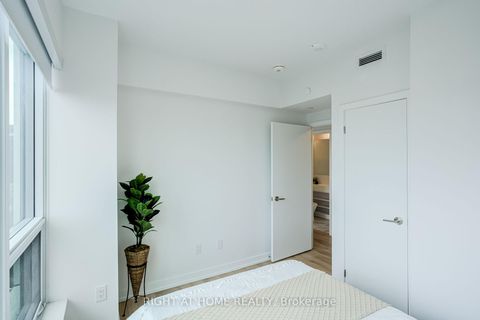 Photo 22 at 908 - 1100 Sheppard Avenue W, York University Heights, Toronto