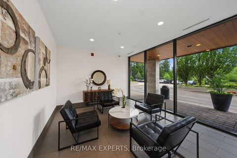 Photo 4 at 414 - 4700 Highway 7, East Woodbridge, Vaughan