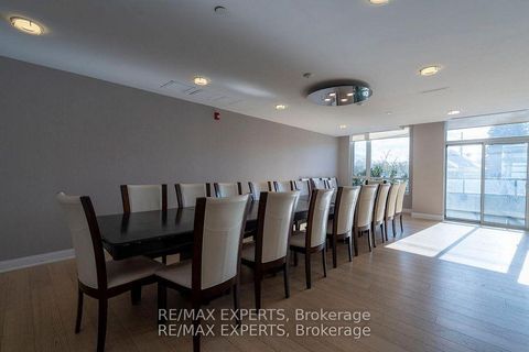 Photo 5 at 414 - 4700 Highway 7, East Woodbridge, Vaughan