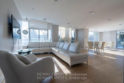 Photo 6 at 414 - 4700 Highway 7, East Woodbridge, Vaughan