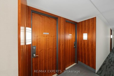 Photo 8 at 414 - 4700 Highway 7, East Woodbridge, Vaughan