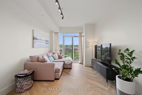 Photo 23 at 414 - 4700 Highway 7, East Woodbridge, Vaughan