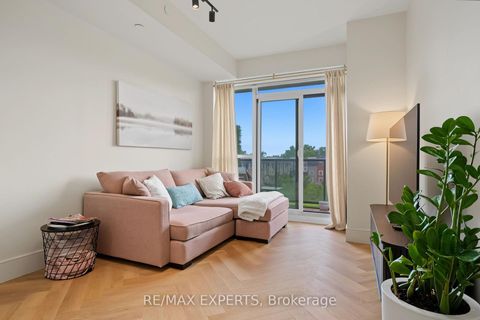 Photo 26 at 414 - 4700 Highway 7, East Woodbridge, Vaughan