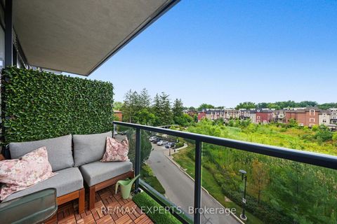 Photo 41 at 414 - 4700 Highway 7, East Woodbridge, Vaughan