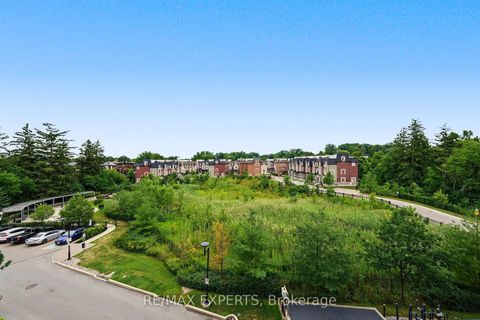 Photo 42 at 414 - 4700 Highway 7, East Woodbridge, Vaughan