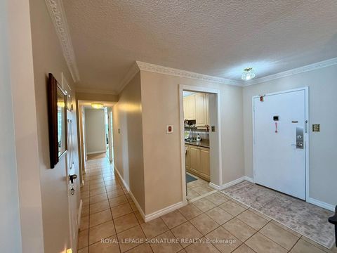 Photo 11 at 1402 - 65 Huntingdale Boulevard, L'Amoreaux, Toronto