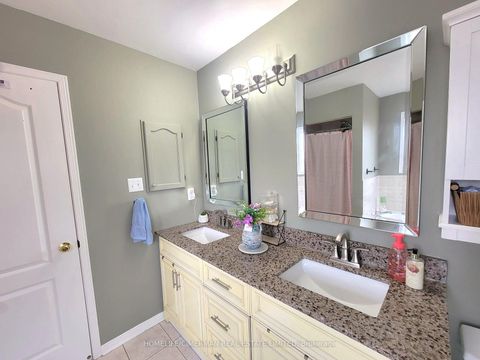 Photo 15 at 256 Mcbride Crescent, Summerhill Estates, Newmarket