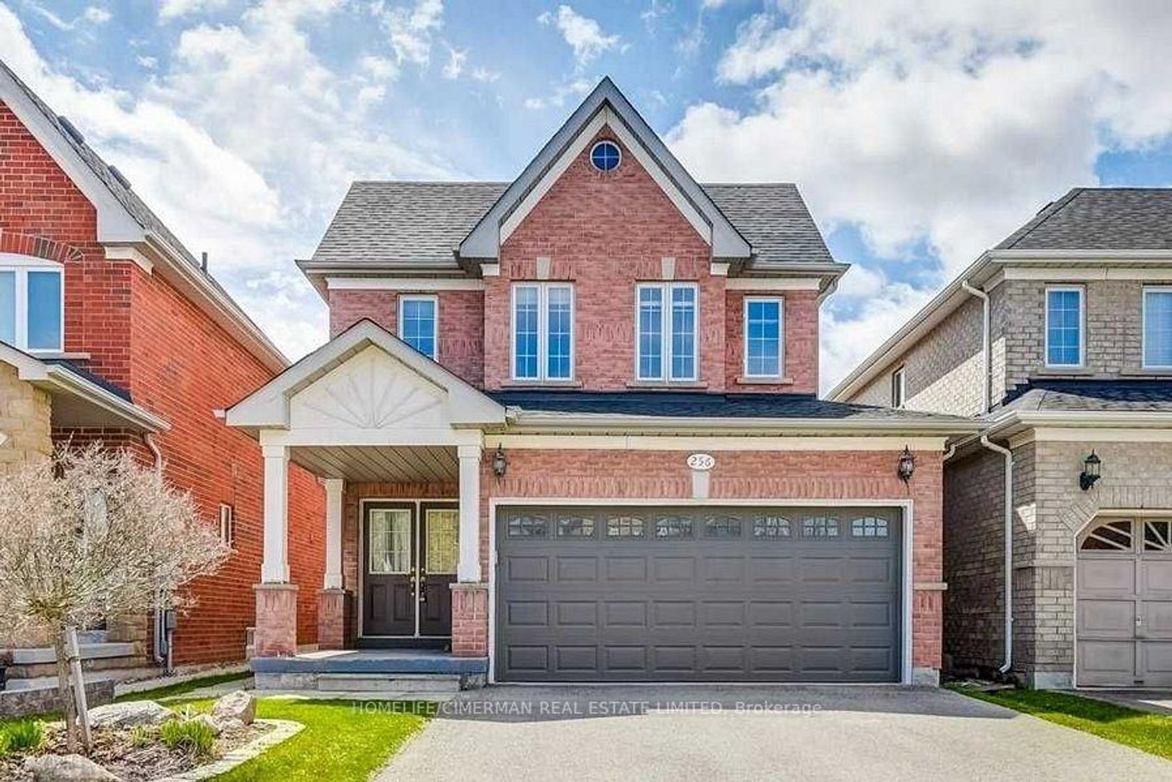 256 Mcbride Crescent, Summerhill Estates, Newmarket photo 4