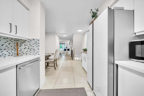 Photo 12 at 26 Ted Wray Circle, CFB, Toronto