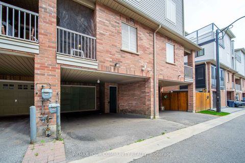 Photo 34 at 26 Ted Wray Circle, CFB, Toronto