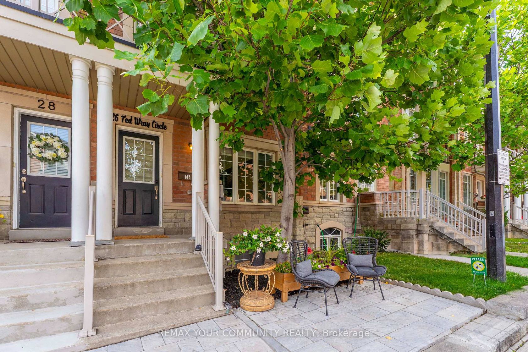 26 Ted Wray Circle, CFB, Toronto 
