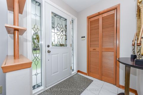 Photo 13 at 94 Melbert Road, West Deane, Toronto