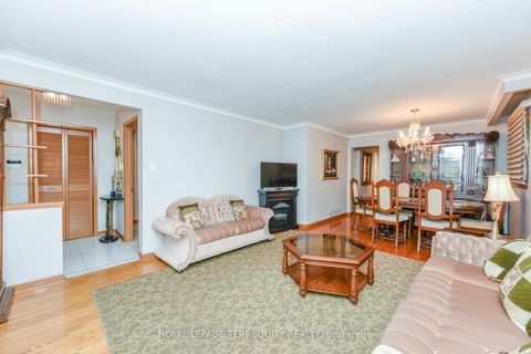 Photo 14 at 94 Melbert Road, West Deane, Toronto