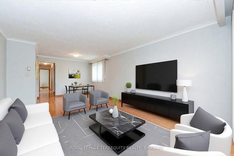 Photo 15 at 94 Melbert Road, West Deane, Toronto
