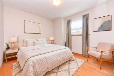 Photo 19 at 94 Melbert Road, West Deane, Toronto