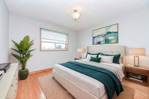 Photo 33 at 94 Melbert Road, West Deane, Toronto
