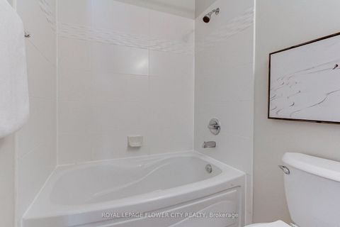 Photo 28 at 302 - 12 Yonge Street, Waterfront Communities C1, Toronto