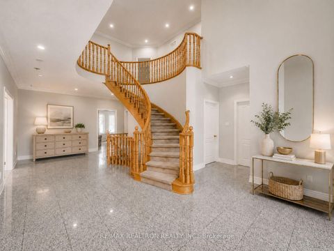 Photo 5 at 36 Fern Avenue, Langstaff, Richmond Hill