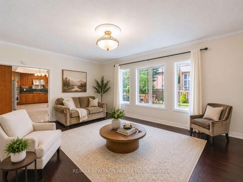 Photo 14 at 36 Fern Avenue, Langstaff, Richmond Hill