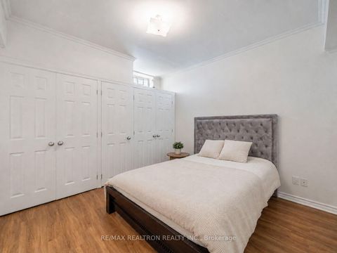 Photo 37 at 36 Fern Avenue, Langstaff, Richmond Hill