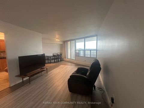 Photo 10 at 1711 - 15 Vicora Linkway, Flemingdon Park, Toronto