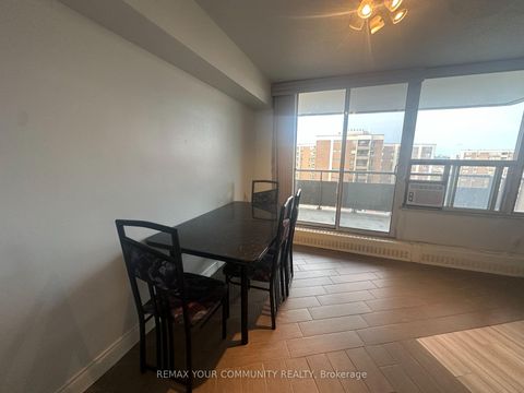 Photo 11 at 1711 - 15 Vicora Linkway, Flemingdon Park, Toronto