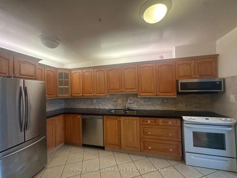 Photo 16 at 1711 - 15 Vicora Linkway, Flemingdon Park, Toronto