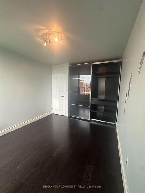 Photo 25 at 1711 - 15 Vicora Linkway, Flemingdon Park, Toronto