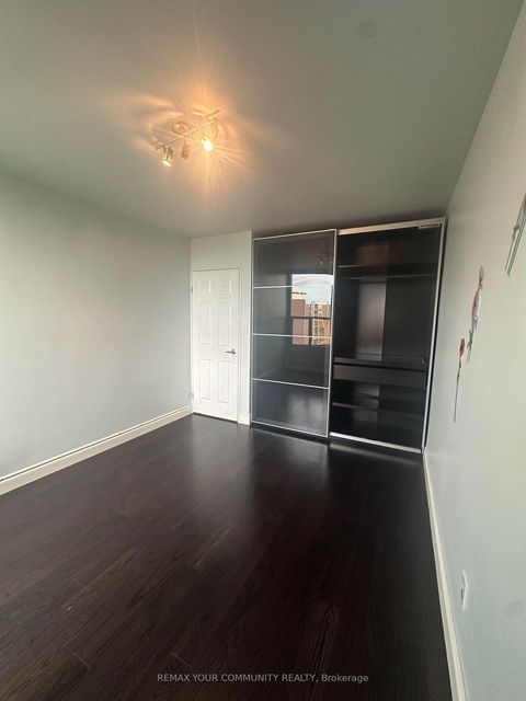 Photo 26 at 1711 - 15 Vicora Linkway, Flemingdon Park, Toronto
