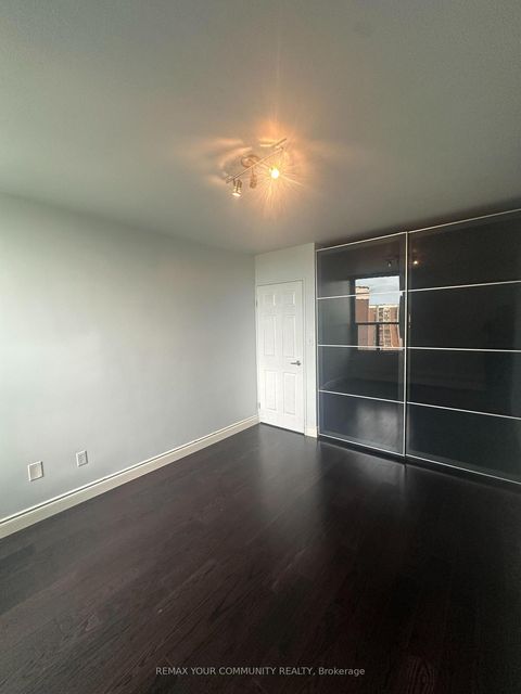 Photo 27 at 1711 - 15 Vicora Linkway, Flemingdon Park, Toronto