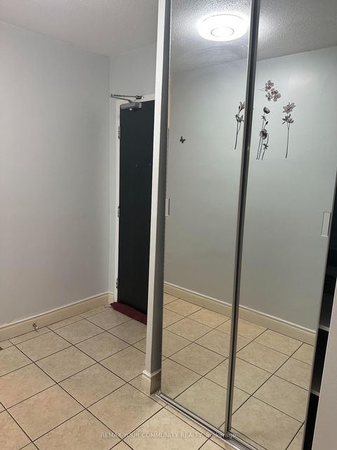 Photo 30 at 1711 - 15 Vicora Linkway, Flemingdon Park, Toronto
