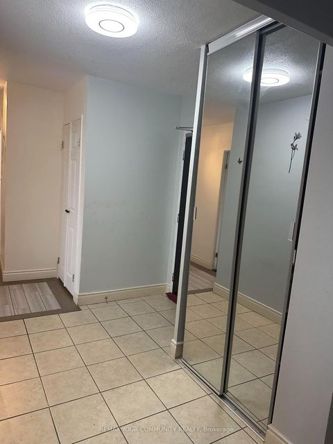 Photo 31 at 1711 - 15 Vicora Linkway, Flemingdon Park, Toronto