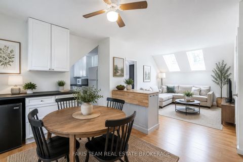 Photo 21 at 18 Holgate Street, Allandale, Barrie