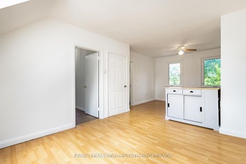 Photo 24 at 18 Holgate Street, Allandale, Barrie
