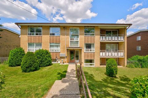 Photo 1 at 50 Waniska Avenue, Queensway, Toronto