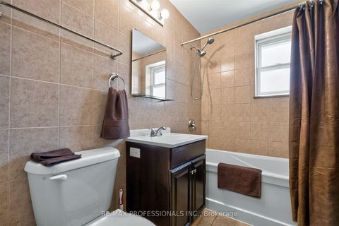Photo 19 at 50 Waniska Avenue, Queensway, Toronto