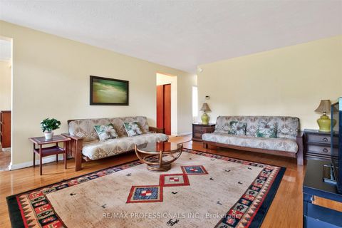 Photo 25 at 50 Waniska Avenue, Queensway, Toronto