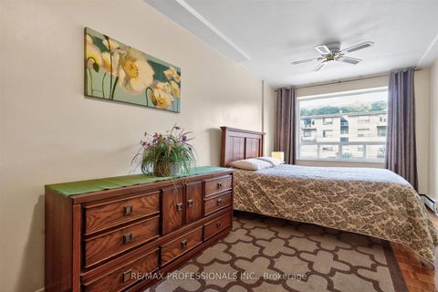 Photo 39 at 50 Waniska Avenue, Queensway, Toronto