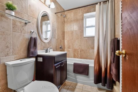 Photo 42 at 50 Waniska Avenue, Queensway, Toronto