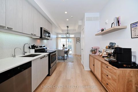 Photo 7 at 39 - 57 Finch Avenue W, Willowdale West, Toronto