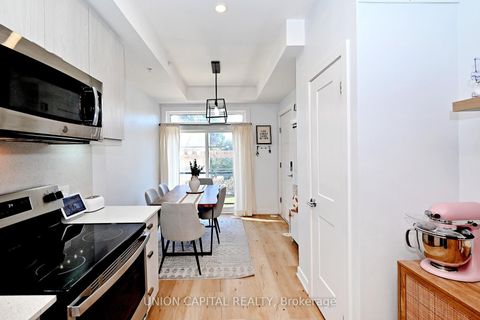 Photo 11 at 39 - 57 Finch Avenue W, Willowdale West, Toronto