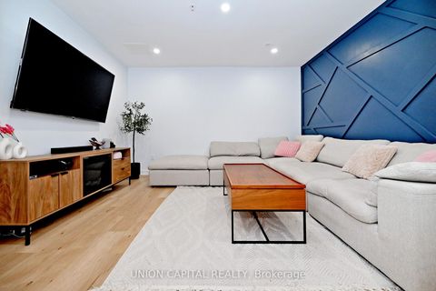 Photo 23 at 39 - 57 Finch Avenue W, Willowdale West, Toronto