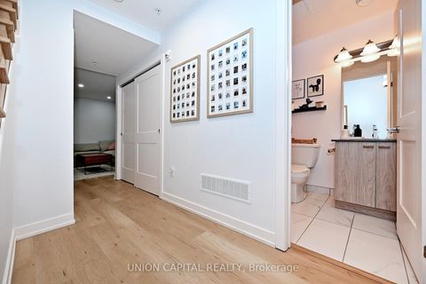 Photo 29 at 39 - 57 Finch Avenue W, Willowdale West, Toronto