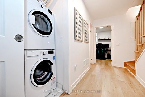 Photo 31 at 39 - 57 Finch Avenue W, Willowdale West, Toronto