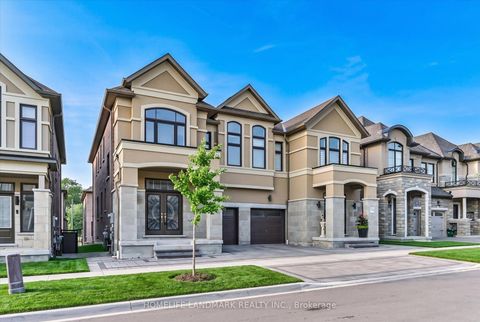 Photo 1 at 40 Boiton Street, Rural Richmond Hill, Richmond Hill