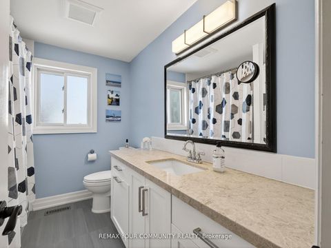 Photo 11 at 107 Orchard Heights, Aurora Heights, Aurora