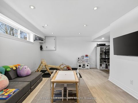 Photo 14 at 107 Orchard Heights, Aurora Heights, Aurora