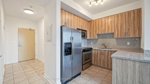 Photo 6 at 912 - 18 Holmes Avenue, Willowdale East, Toronto