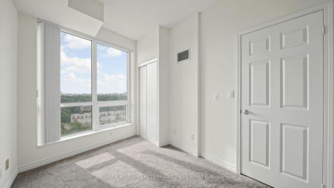 Photo 8 at 912 - 18 Holmes Avenue, Willowdale East, Toronto