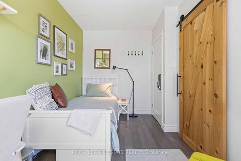 Photo 11 at 182 Coleman Avenue, Danforth, Toronto